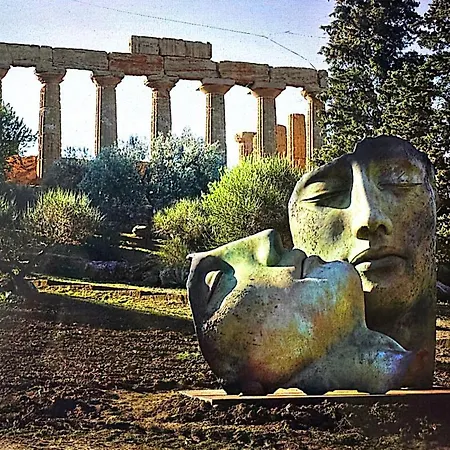 Valparadiso * Naro